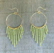 Load image into Gallery viewer, GF Vadoma Earrings &lt; Peridot &gt; M